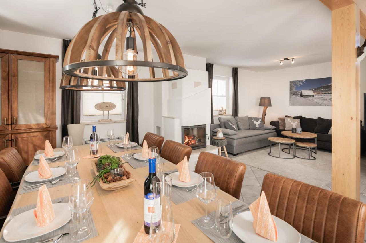 Pistenblick Chalet Sankt Margarethen im Lungau Bagian luar foto